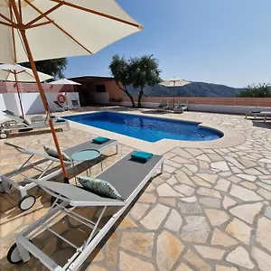 https://bb-casa-mijo.1costadelsol.com